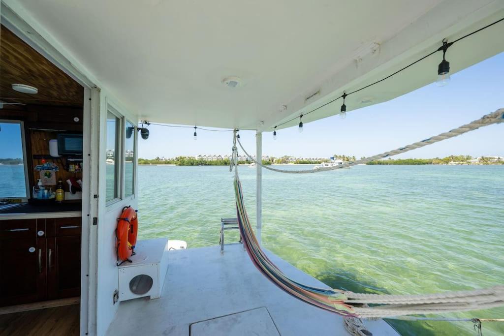 Beautiful Houseboat In Key West Hotel Buitenkant foto