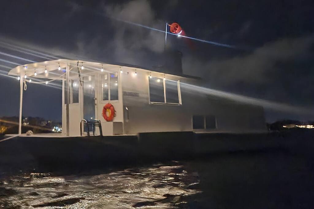 Beautiful Houseboat In Key West Hotel Buitenkant foto