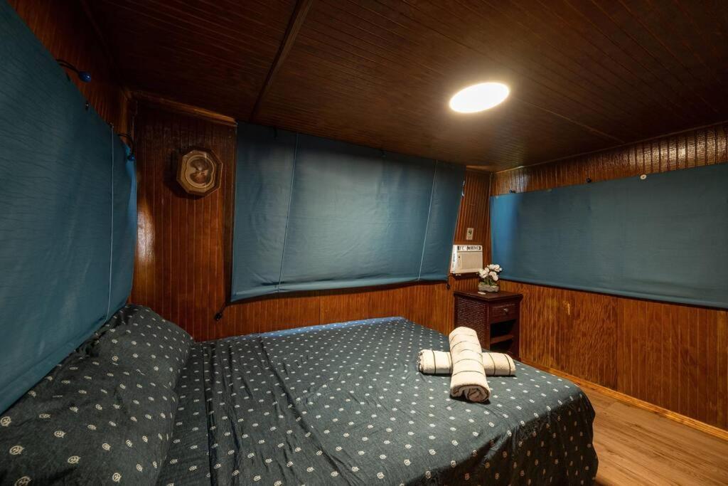 Beautiful Houseboat In Key West Hotel Buitenkant foto