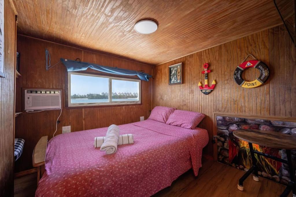 Beautiful Houseboat In Key West Hotel Buitenkant foto