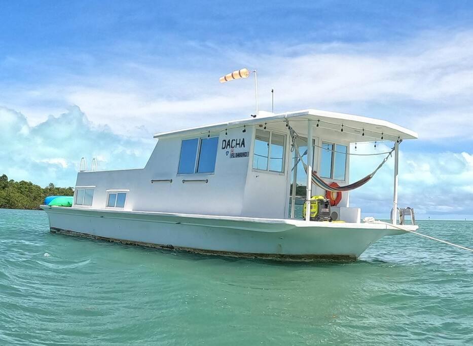 Beautiful Houseboat In Key West Hotel Buitenkant foto