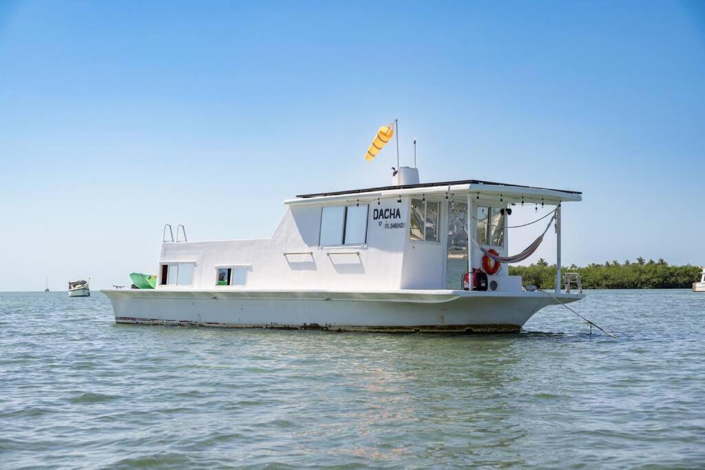 Beautiful Houseboat In Key West Hotel Buitenkant foto
